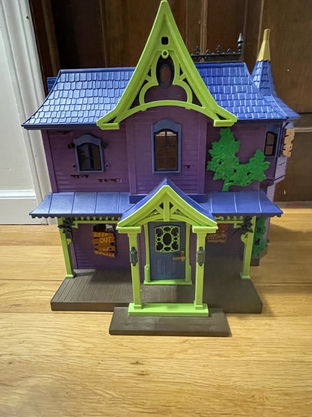 (Please read description) Scooby Doo Playmobil Haunted House AS IS